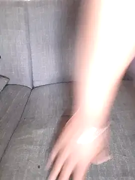 Snapshot of Premium_Dick chatting on 02/19/25, 06:44 Premium Dick online show from 02/19/25, 06:44