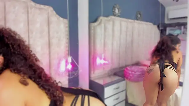 CoralHarmon online show from 12/22/24, 05:21