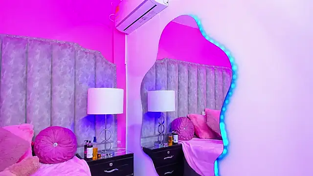 CoralHarmon online show from 02/24/25, 02:26