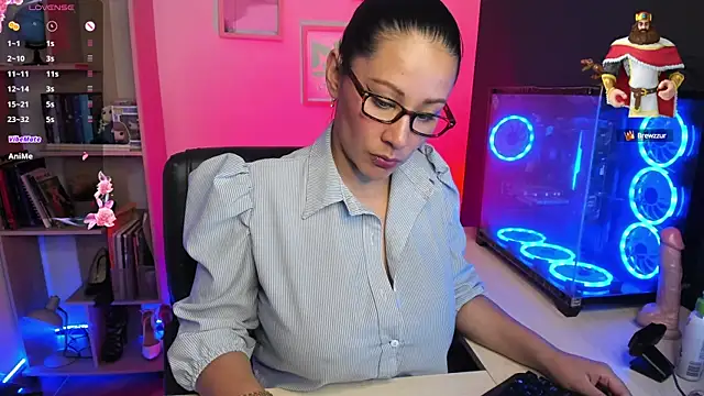 Sue Wolls online show from 02/03/25, 06:49