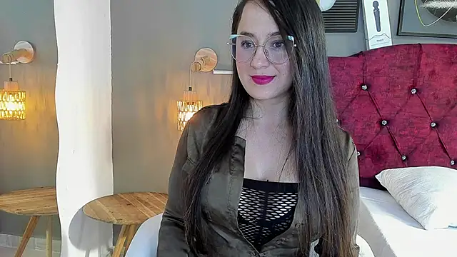 Snapshot of angela_nix chatting on 05/16/26, 03:00 angela nix online show from 05/16/26, 03:00