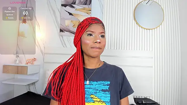 Sara Lewwis online show from 02/04/25, 11:49