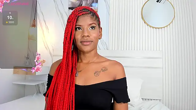 Sara Lewwis online show from 02/07/25, 10:30