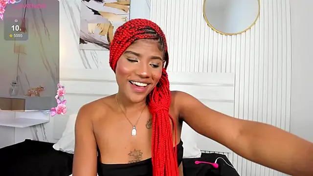 Sara Lewwis online show from 02/09/25, 02:40