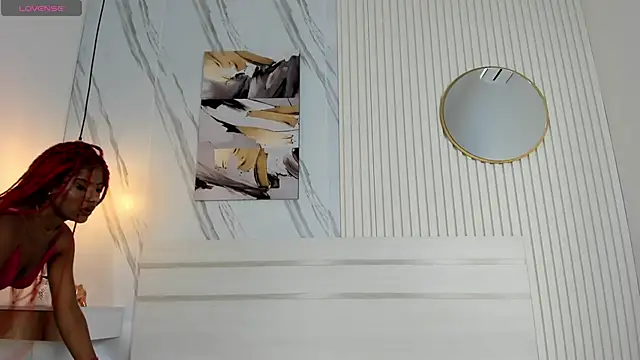 Sara Lewwis online show from 02/22/25, 12:29