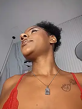 Sara Lewwis online show from 09/30/25, 11:48