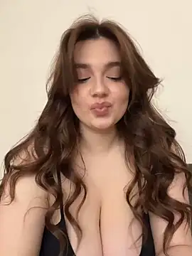 Snapshot of Dreamy_Kitty chatting on 01/10/25, 11:54 Dreamy Kitty online show from 01/10/25, 11:54