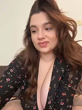 Snapshot of Dreamy_Kitty chatting on 01/27/25, 01:52 Dreamy Kitty online show from 01/27/25, 01:52