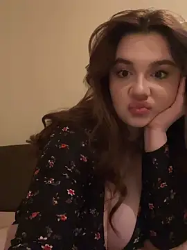 Snapshot of Dreamy_Kitty chatting on 01/29/25, 07:00 Dreamy Kitty online show from 01/29/25, 07:00