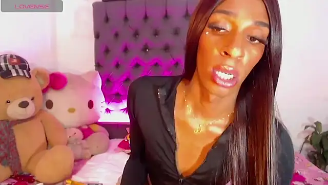 Snapshot of lucianadolll chatting on 06/17/26, 05:54 lucianadolll online show from 06/17/26, 05:54