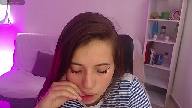 Snapshot of Soy_abby chatting on 01/23/25, 08:56 Soy abby online show from 01/23/25, 08:56