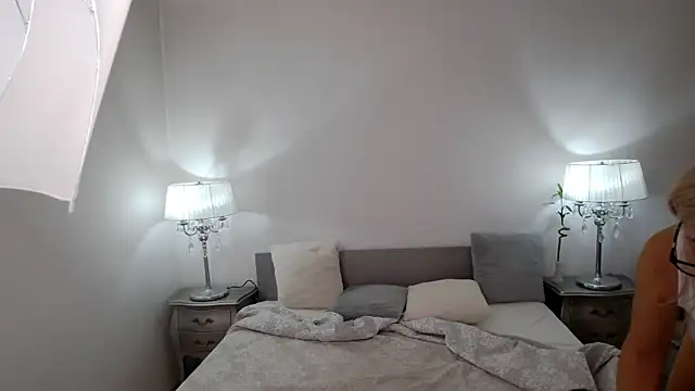 Angelina33 online show from 10/16/25, 02:45