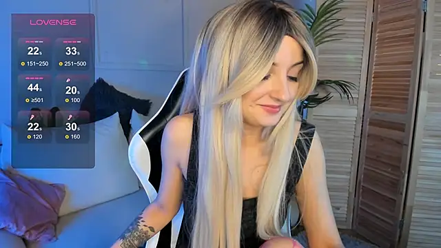 Katty Lights online show from 12/15/24, 09:24