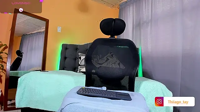 Thhiago tay online show from 03/14/25, 02:19