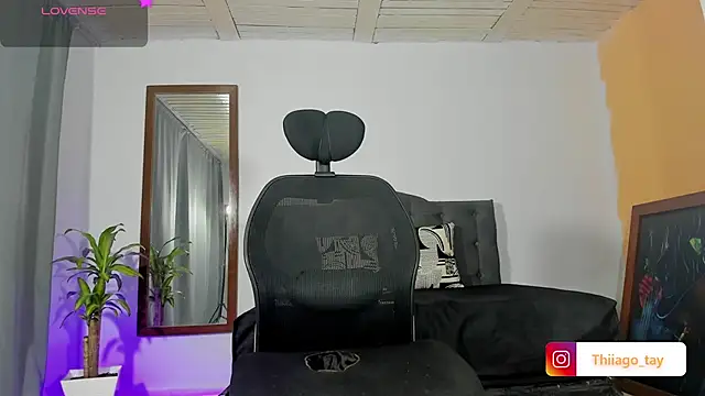 Thhiago tay online show from 03/15/25, 03:51