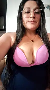 Neve Collins online show from 12/24/24, 05:27