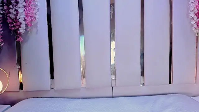 Parismorelli1 online show from 10/07/25, 05:59