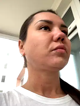 MiraMiss online show from 10/29/25, 09:22