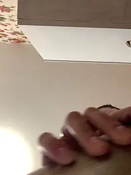 MiraMiss online show from 12/14/25, 08:52