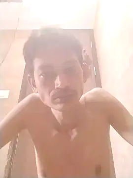 Snapshot of jenilmax chatting on 01/28/25, 08:25 jenilmax online show from 01/28/25, 08:25