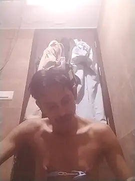 Snapshot of jenilmax chatting on 01/29/25, 03:04 jenilmax online show from 01/29/25, 03:04