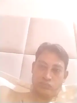 Snapshot of jenilmax chatting on 10/20/25, 05:46 jenilmax online show from 10/20/25, 05:46