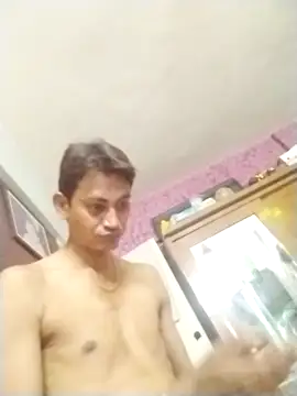 Snapshot of jenilmax chatting on 10/22/25, 09:03 jenilmax online show from 10/22/25, 09:03