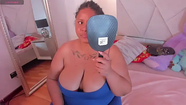 RAVENDIPAUL online show from 01/14/25, 06:24