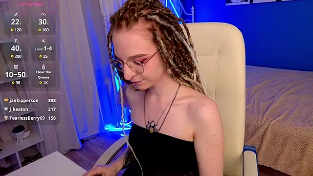 VioletShine online show from 01/10/25, 07:54