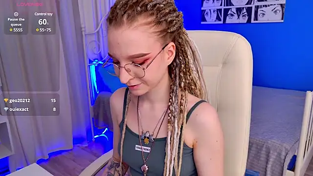 VioletShine online show from 03/13/25, 02:44