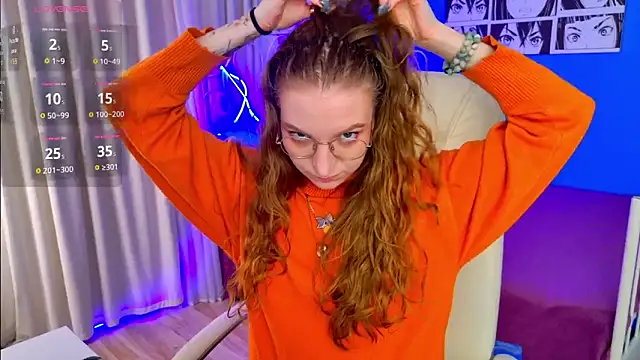 Snapshot of VioletShine chatting on 03/22/26, 12:41 VioletShine online show from 03/22/26, 12:41