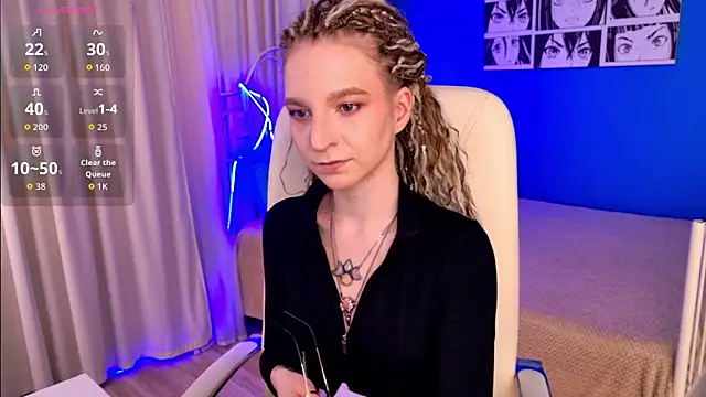 Snapshot of VioletShine chatting on 06/16/26, 12:30 VioletShine online show from 06/16/26, 12:30