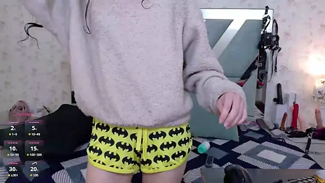 Queenjenn   online show from 02/26/26, 10:14