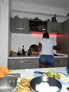 Alison fitness online show from 01/24/25, 12:31