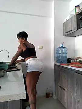 Alison fitness online show from 03/12/25, 07:38