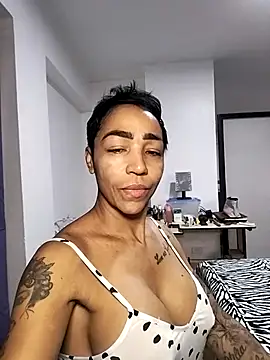 Alison fitness online show from 10/28/25, 10:30