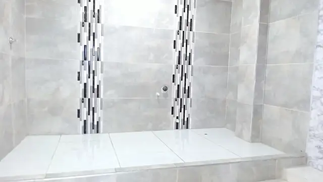 Candy Bony online show from 12/17/25, 03:12