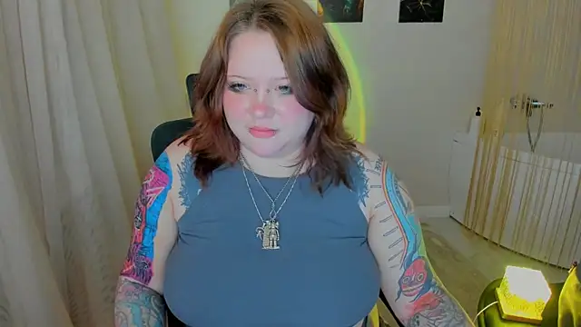 MoonLghte online show from 03/15/26, 07:42