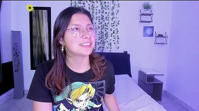 Noellesable online show from 12/27/24, 05:26