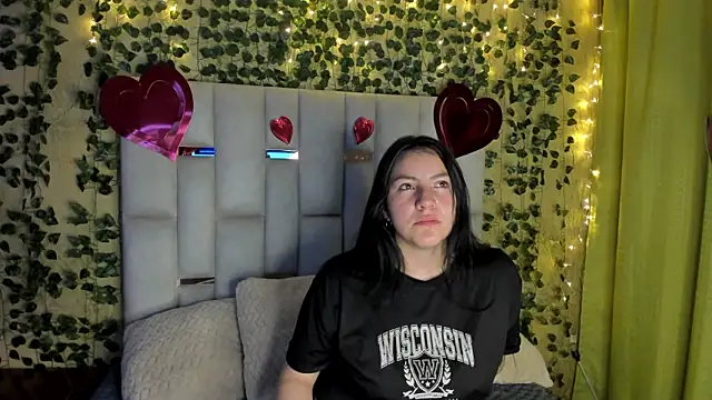 jenifer  power10 online show from 02/18/25, 12:06