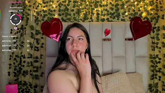 jenifer  power10 online show from 02/25/25, 10:39