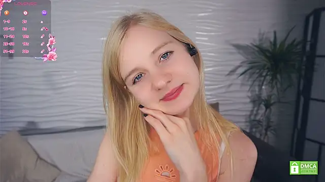 OdelinaFicken online show from 09/17/25, 06:15