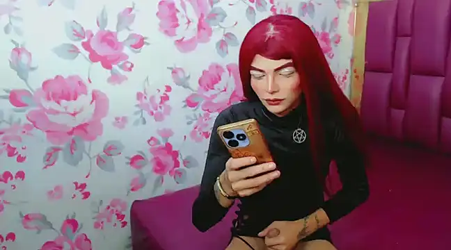 Luna and valery online show from 01/15/25, 11:19