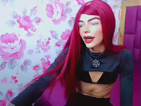 Luna and valery online show from 01/18/25, 08:19