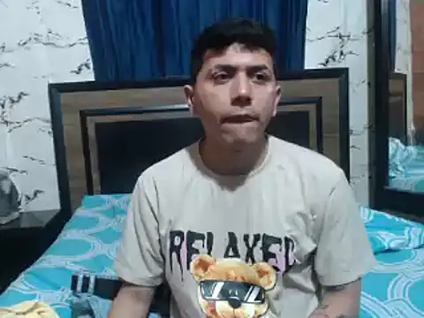 Snapshot of Horny_dirty_boy chatting on 01/02/25, 03:48 Horny dirty boy online show from 01/02/25, 03:48