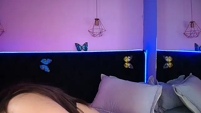 Snapshot of Anastasia_Whitee chatting on 04/10/26, 02:00 Anastasia Whitee online show from 04/10/26, 02:00