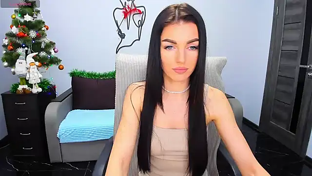 Angelina Clarks online show from 12/28/24, 12:45