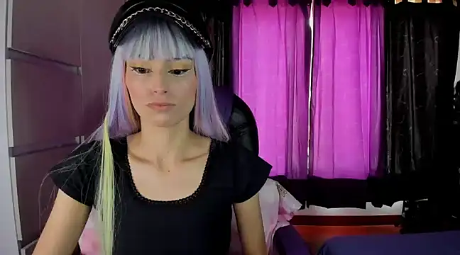 Snapshot of aiko_mori chatting on 01/21/25, 07:28 aiko mori online show from 01/21/25, 07:28