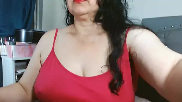 Snapshot of maturepriscila chatting on 06/21/26, 01:57 maturepriscila online show from 06/21/26, 01:57