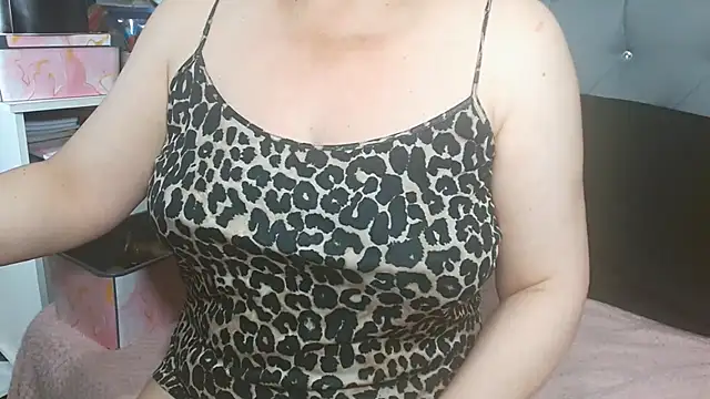 Snapshot of maturepriscila chatting on 06/23/26, 12:58 maturepriscila online show from 06/23/26, 12:58
